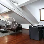 La Cour Des Augustins Boutique Gallery Design Hotel