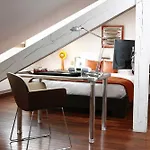 La Cour Des Augustins Boutique Gallery Design Hotel Genève