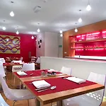 La Cour Des Augustins Boutique Gallery Design Genève