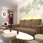 Hotel La Cour Des Augustins Boutique Gallery Design Genève