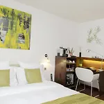 Hotel La Cour Des Augustins Boutique Gallery Design Genève