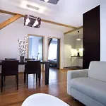 La Cour Des Augustins Boutique Gallery Design Hotel Genève