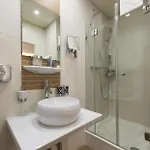 La Cour Des Augustins Boutique Gallery Design 4*