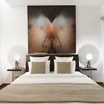 La Cour Des Augustins Boutique Gallery Design Hotel