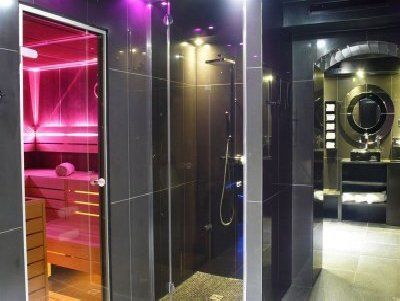 La Cour Des Augustins Boutique Gallery Design