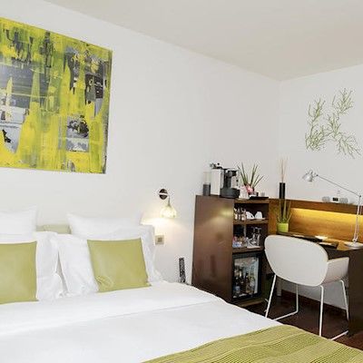 La Cour Des Augustins Boutique Gallery Design Genebra