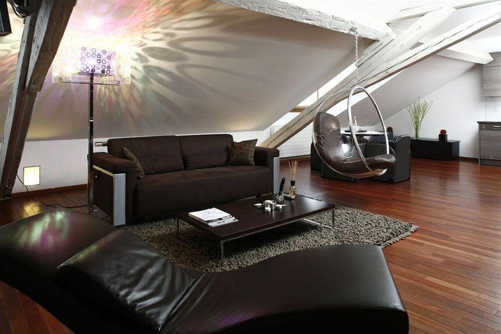 La Cour Des Augustins Boutique Gallery Design Hotel